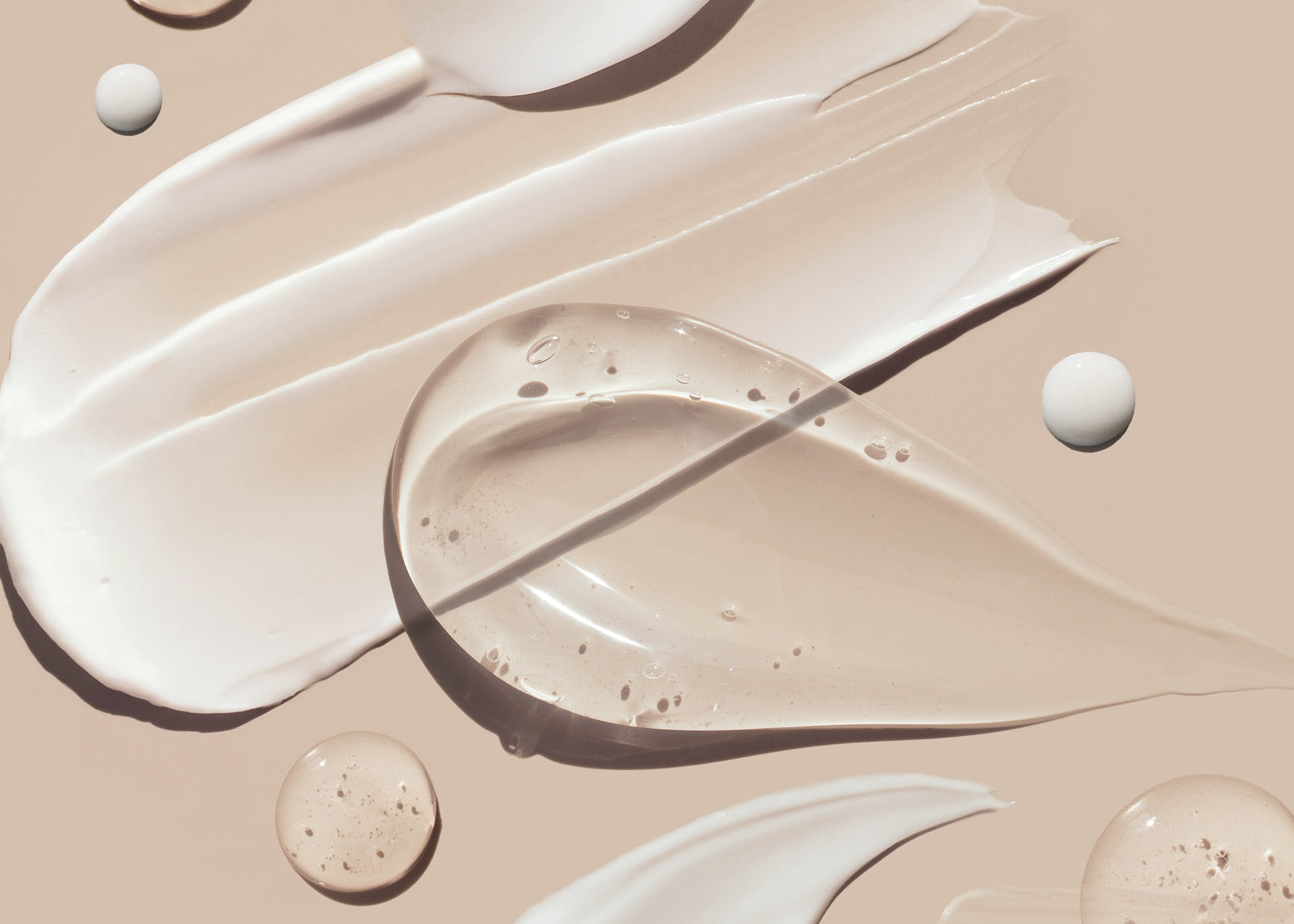 Weniger ist mehr: So dosierst du Shampoo & Co. für perfekte Haarpflege