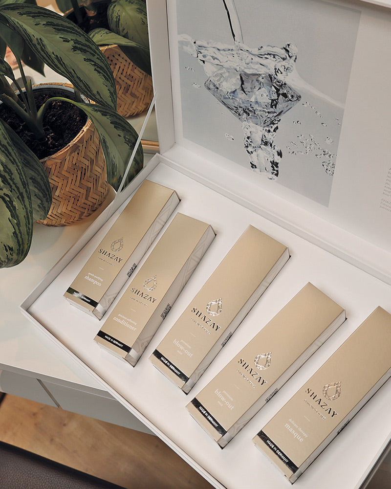 SIGNATURE COLLECTION